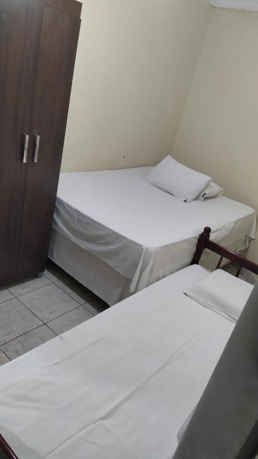 Hotel Gringos ลอนดริน่า ภายนอก รูปภาพ