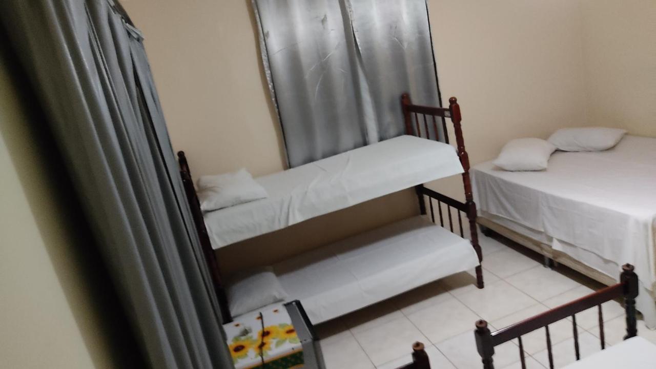 Hotel Gringos ลอนดริน่า ภายนอก รูปภาพ
