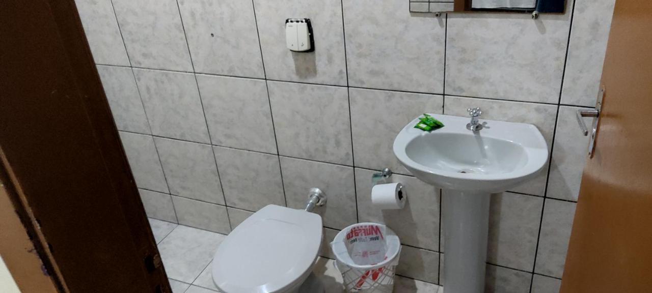 Hotel Gringos ลอนดริน่า ภายนอก รูปภาพ