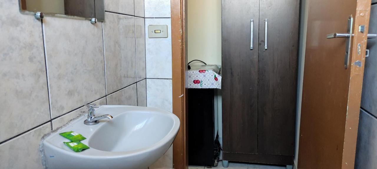 Hotel Gringos ลอนดริน่า ภายนอก รูปภาพ
