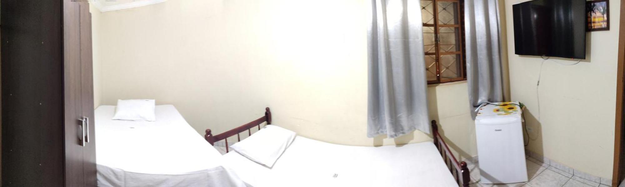 Hotel Gringos ลอนดริน่า ภายนอก รูปภาพ