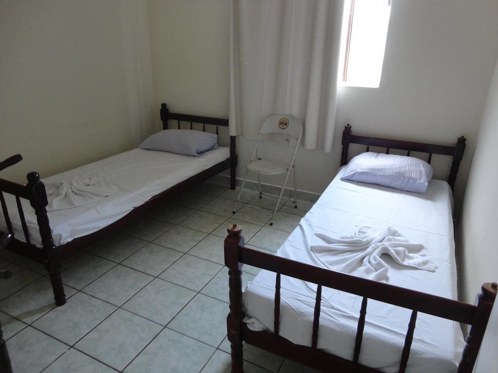 Hotel Gringos ลอนดริน่า ภายนอก รูปภาพ